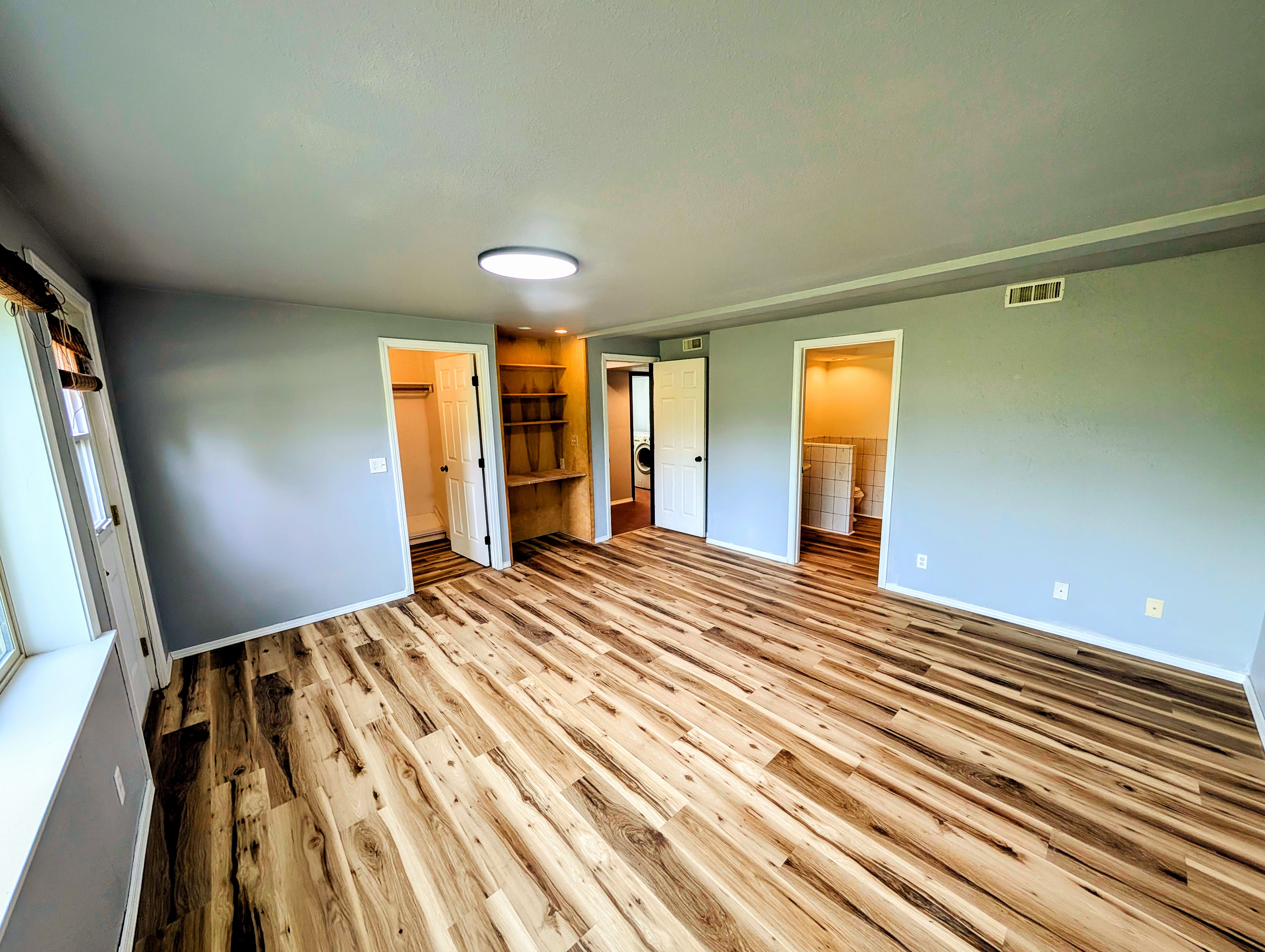 Primary bedroom with walk-in and ensuite